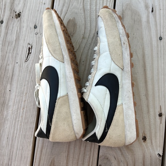 Light Blue / Navy Nike Sneakers size 10 (women’s) - Picture 11 of 16